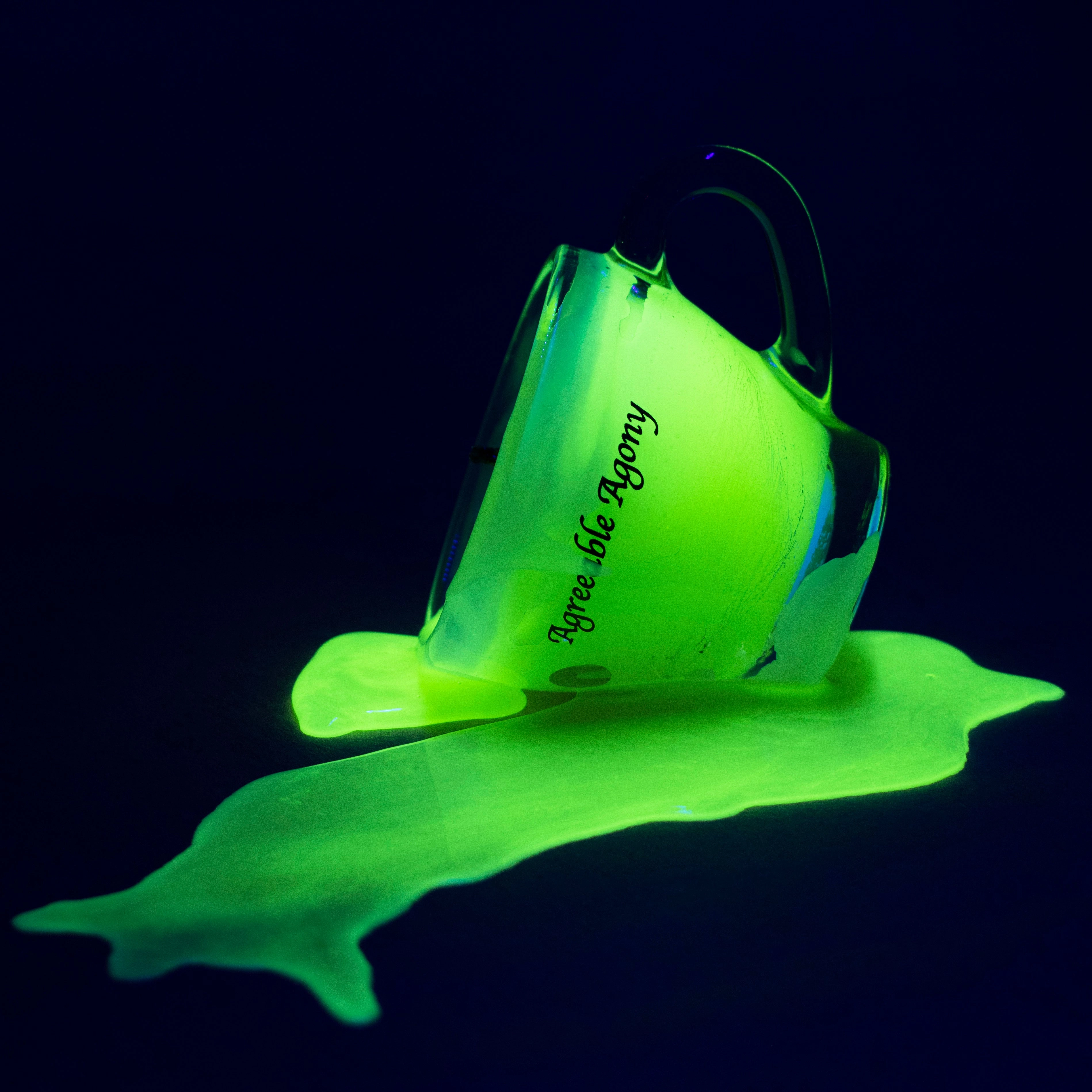 Blacklight Reactive Mini Wax Play Candle - Low Temp - UV - Paraffin