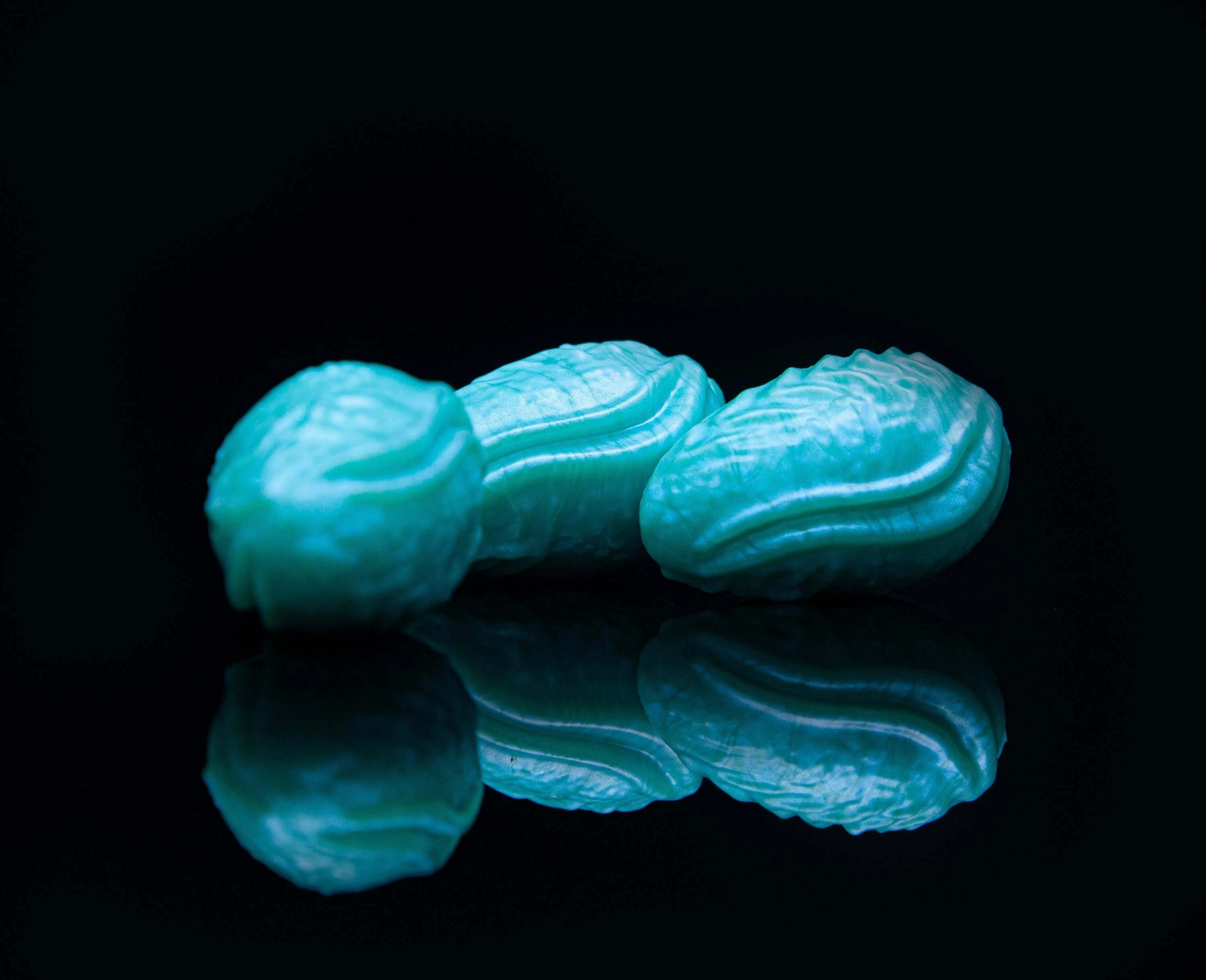 Kelpie Style Kegel Eggs Clutch