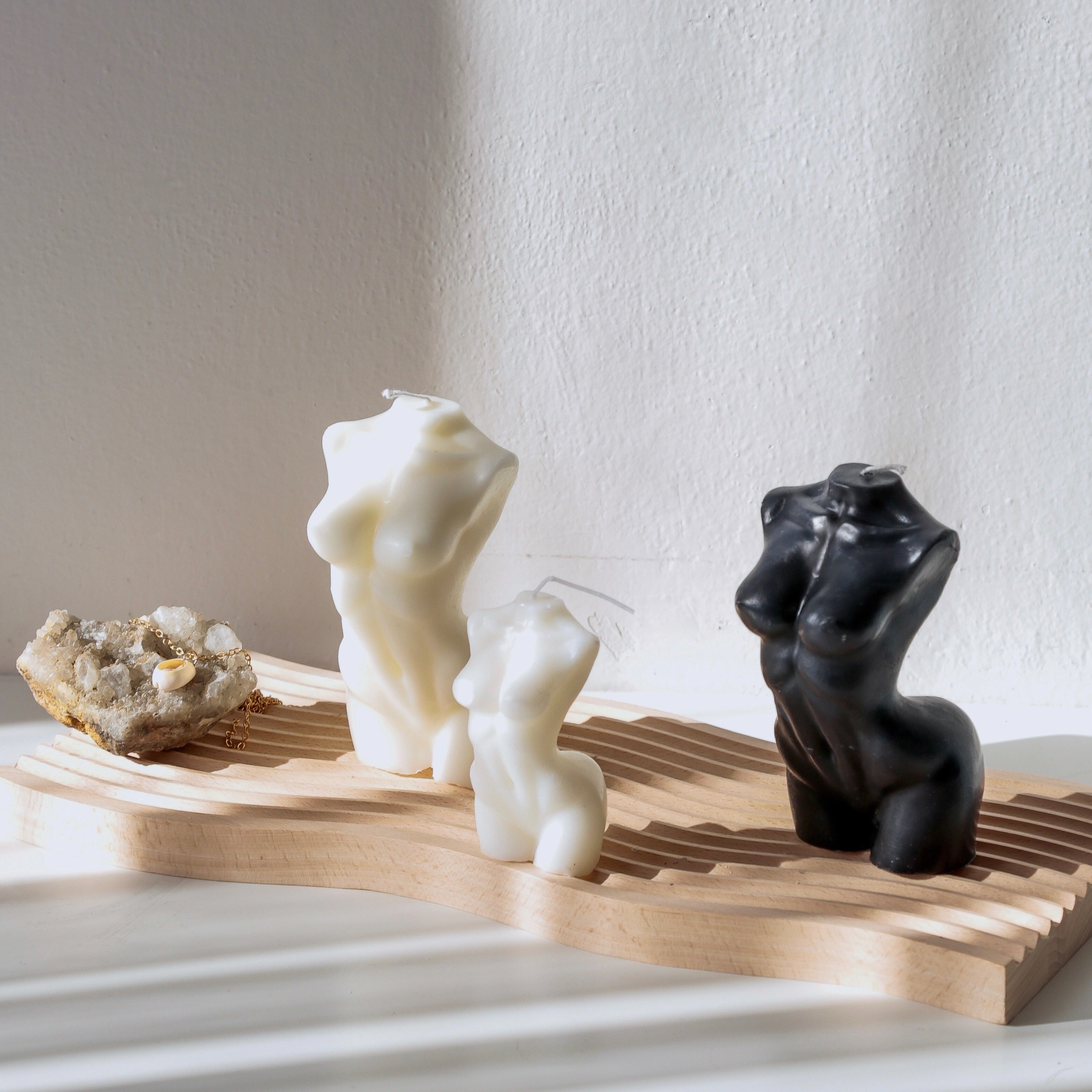 NADIA FEMALE FIGURE CANDLE