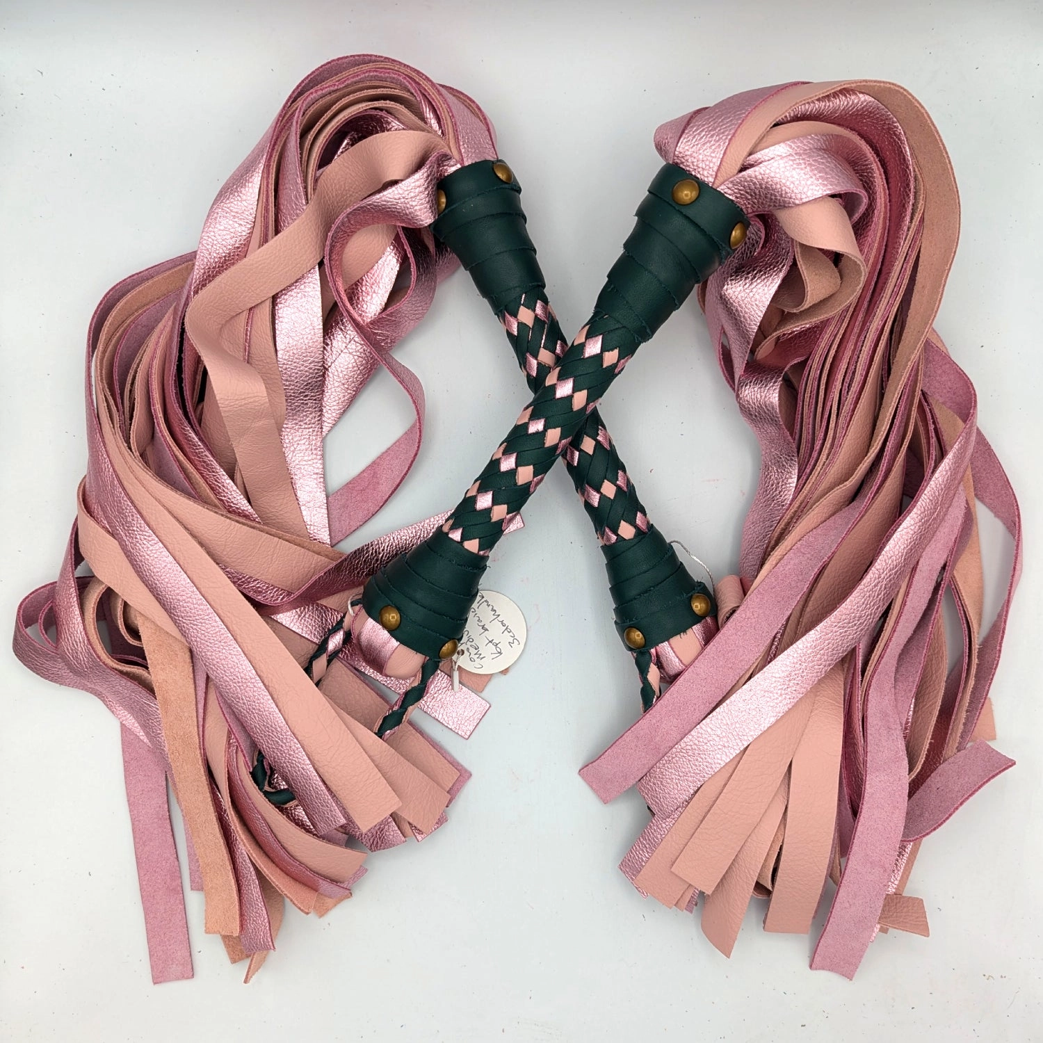 READY TO SHIP! Cowhide – Leather Flogger – Standard – Single/Pair – FCSTGNP5825