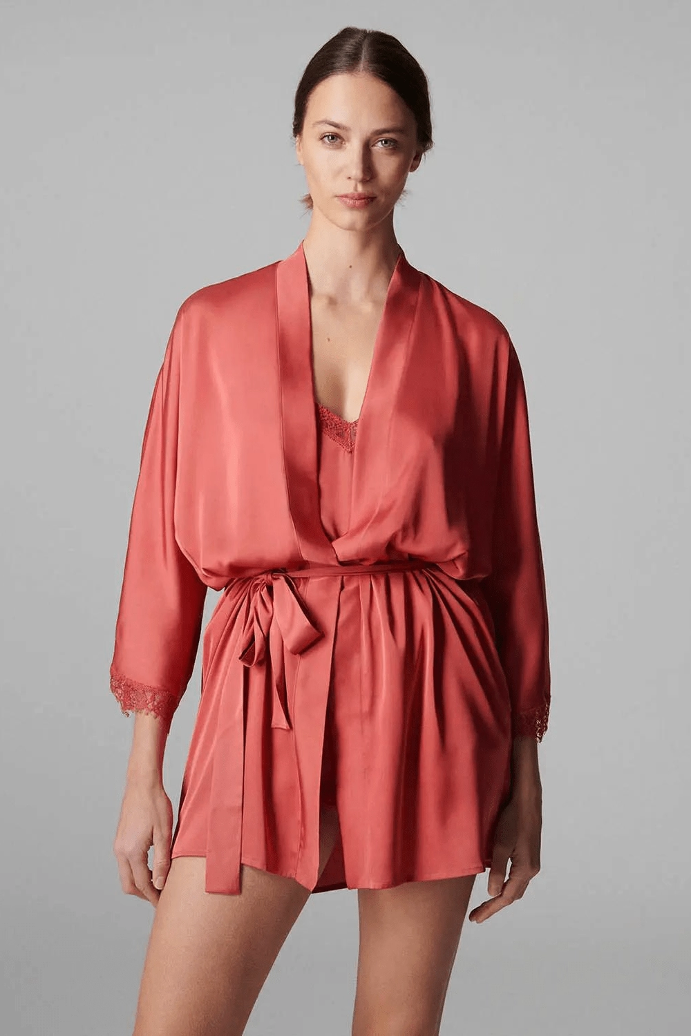 Satin Secrets Kimono Quartz Pink