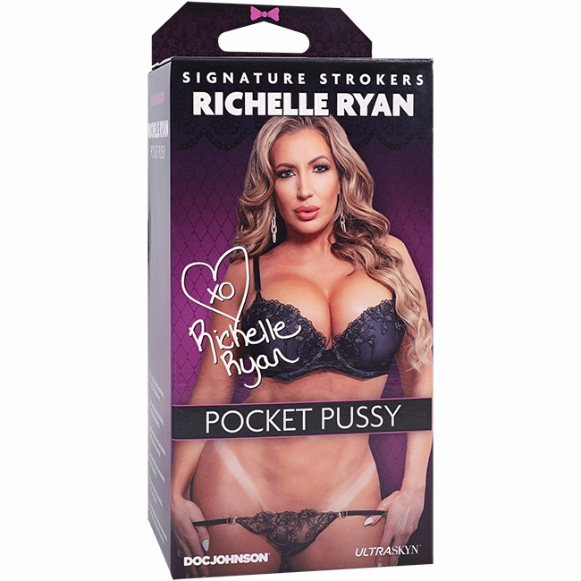 Signature Strokers Richelle Ryan