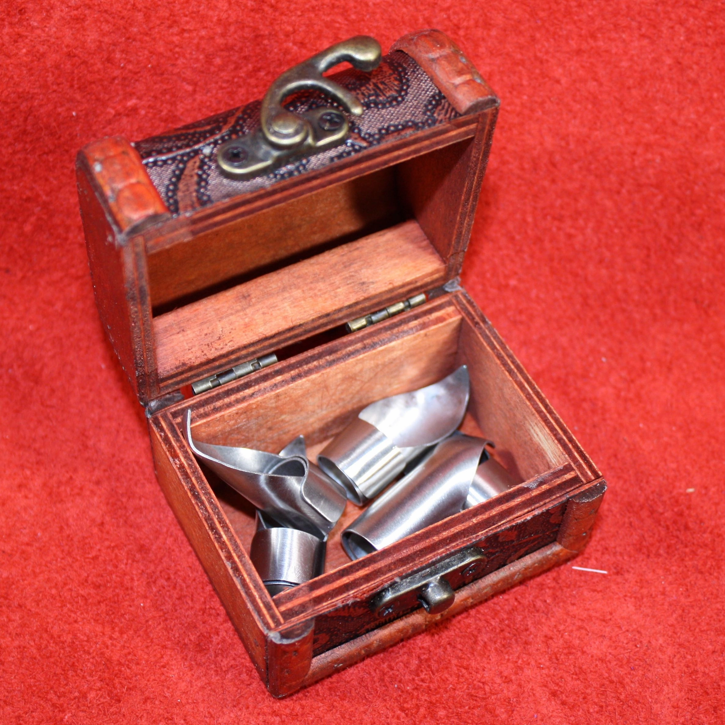 Stocking Stuffers! - Candles, Claws, Jewelry, and More!